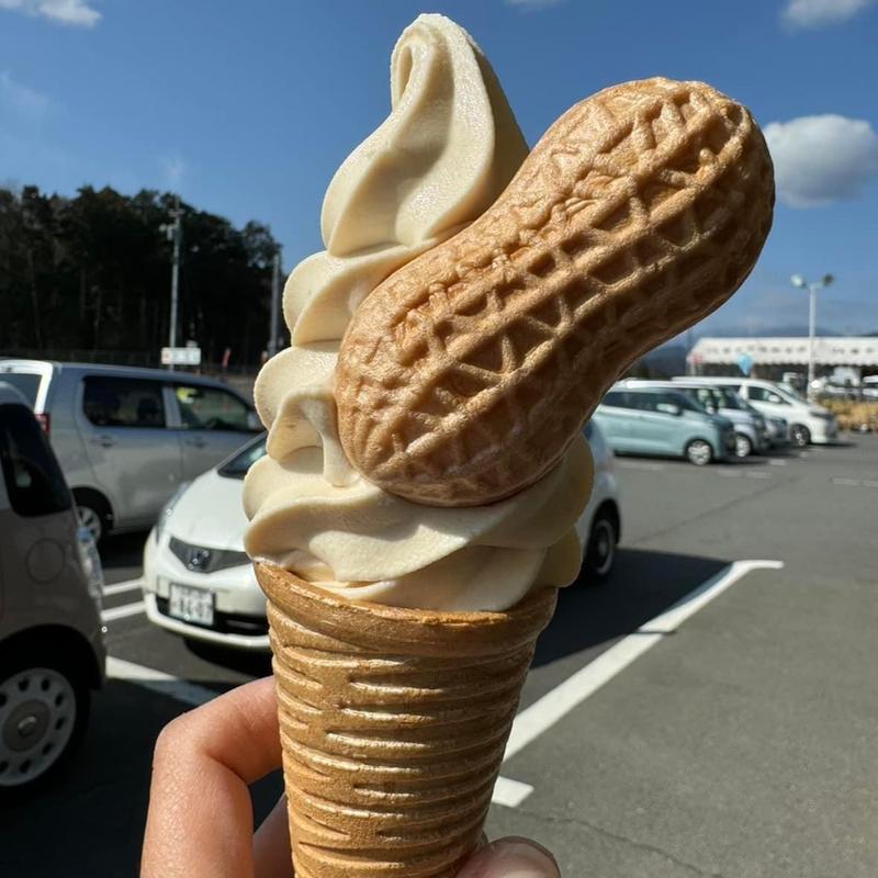 落花生ソフトクリーム(ＪＡふじ伊豆 う宮〜な)