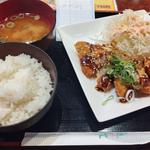 味噌カツ定食日替り(ウイング)