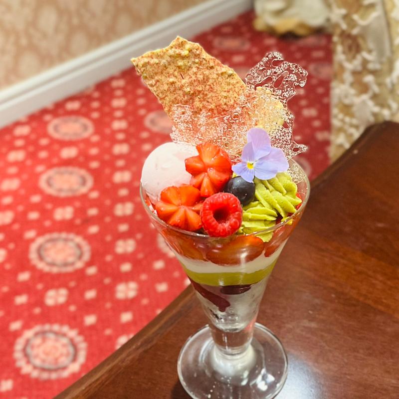 パルフェ・ベリーピスターシュ(サロン・ド・モンシェール 本店～心斎橋～ )