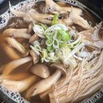 きのこ蕎麦(七福 本店 （しちふく）)