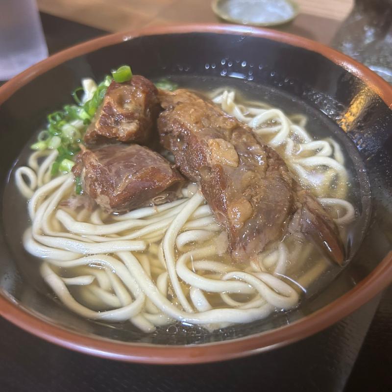 ソーキそば(牧志そば)