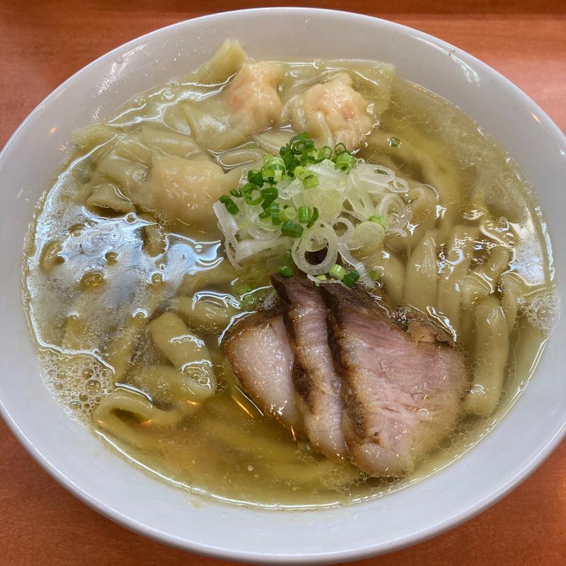 海老ワンタン 大盛(日陰)