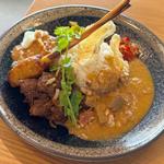 HATI DUA RENDANG PLATE