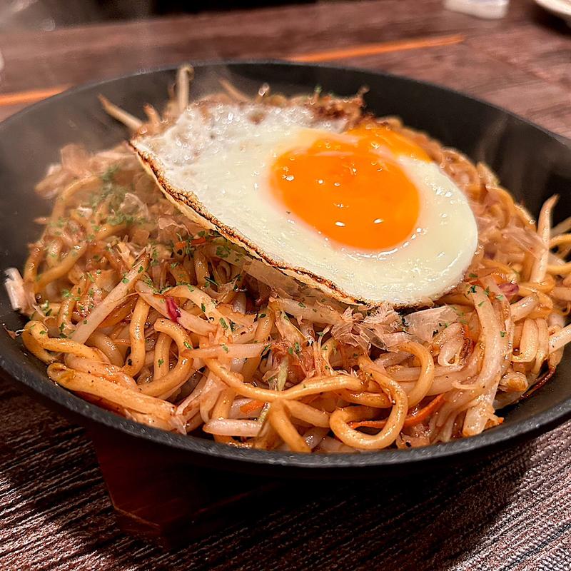 鉄板焼そば(酒場OSO)