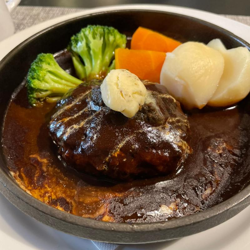 那須和牛ハンバーグトリュフソース(Cafe Outburst&Ponta （カフェ アウトバースト＆ポンタ）)