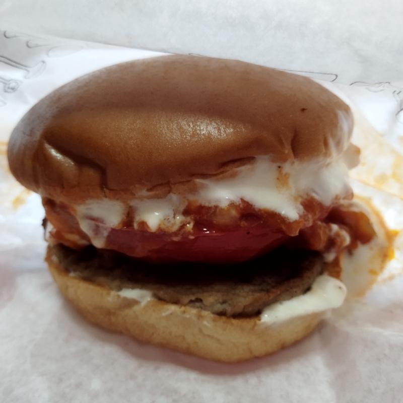 白いモスバーガー〜クアトロチーズソース〜(モスバーガー京成立石店)