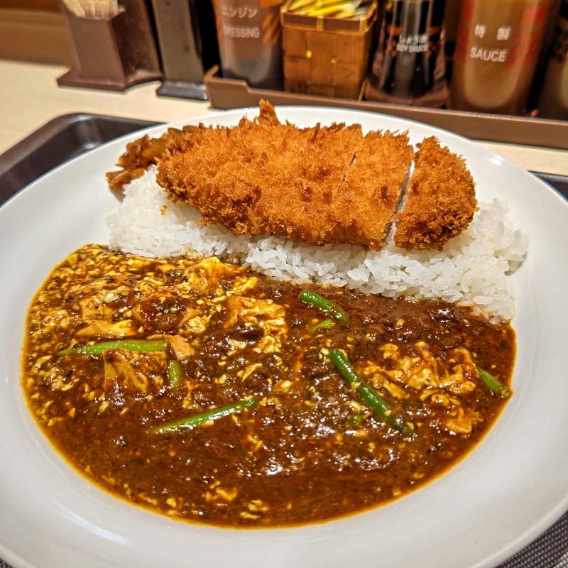 ロースカツ麻婆カレー(マイカリー食堂 伊勢佐木町店)