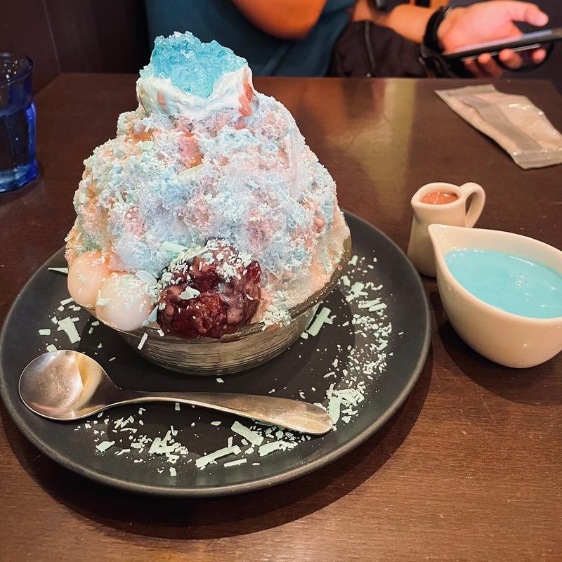 あじさいかき氷(おいもカフェ 金糸雀)
