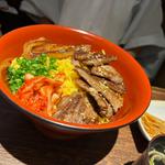 ユッケ丼(将泰庵DINER シャポー船橋店)