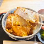 かつ丼(上)