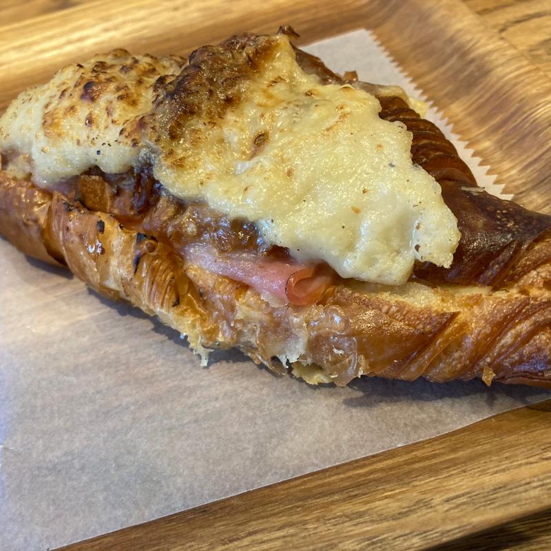 クロワッサンオジャンボン(BOUL' ANGE 福岡大博多ビル店)