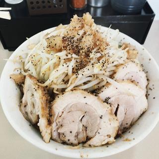 小豚ラーメン汁なし(夢を語れ 山梨)