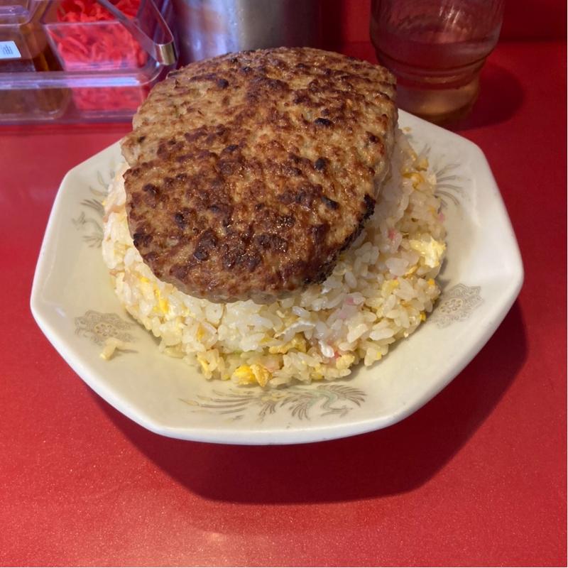 ハンバーグ炒飯(中華料理東東(トントン))