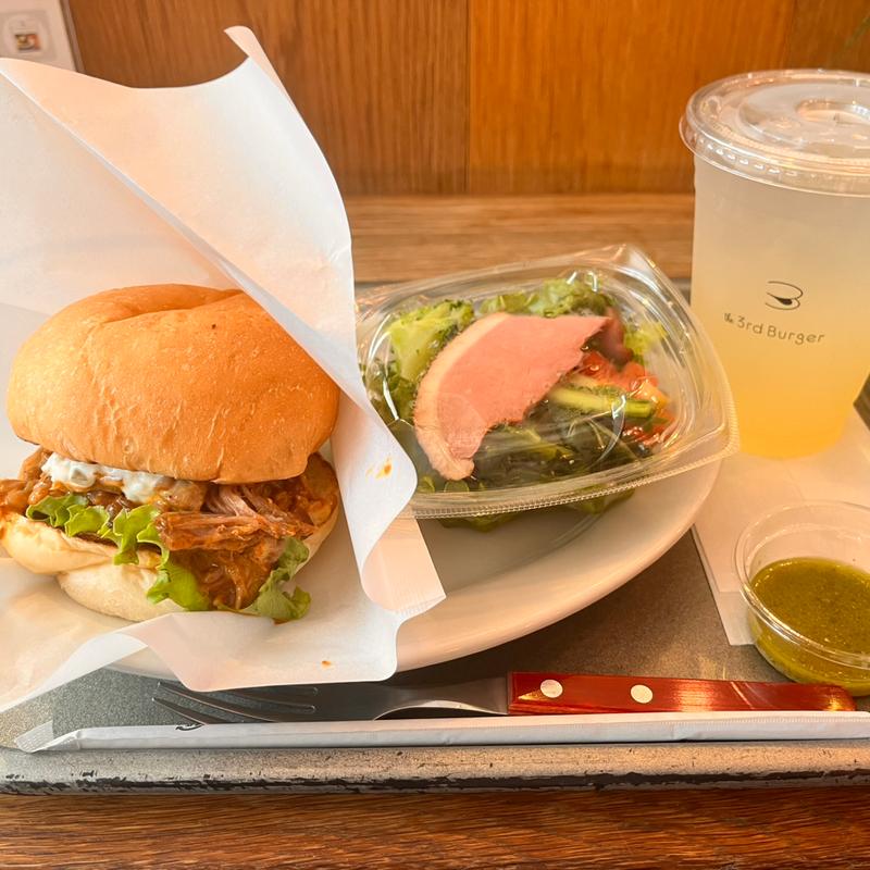 プルドポークバーガー(the 3rd Burger 新宿大ガード店 （ザ サード バーガー）)