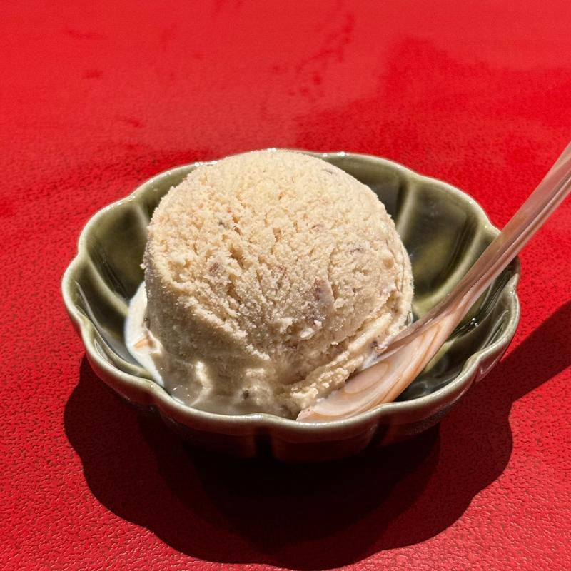 ラムレーズンのアイスクリーム(備長炭焼鳥 鳥しげ)