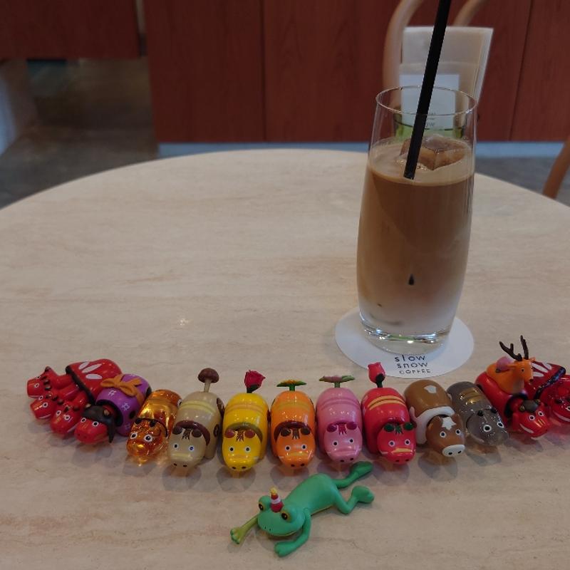 ICEカフェラテ(slow snow COFFEE)