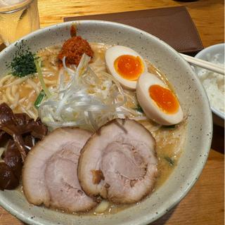 特製辛バリ味噌ラーメン(つじ田 味噌の章 飯田橋店)