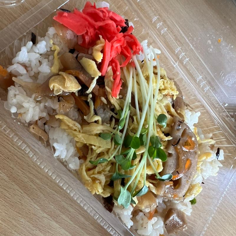 ちらし寿司(居酒屋　花いちもんめ )