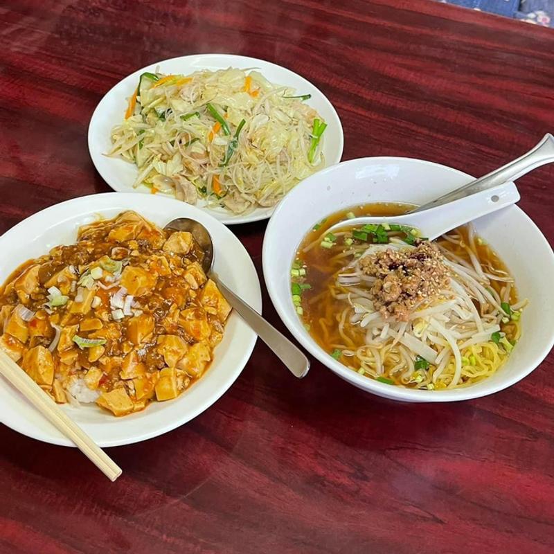 台湾ラーメン 麻婆飯セット(台湾料理 ばん)