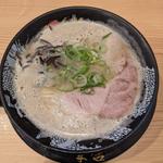ラーメン(博多一幸舎 エキマルシェ大阪店)
