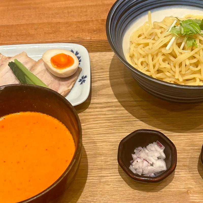 ピリ辛冷やしつけ麺(濃厚鶏白湯らーめん 柚葉)