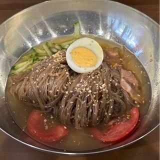 韓国冷麺(孫家韓国Chicken)