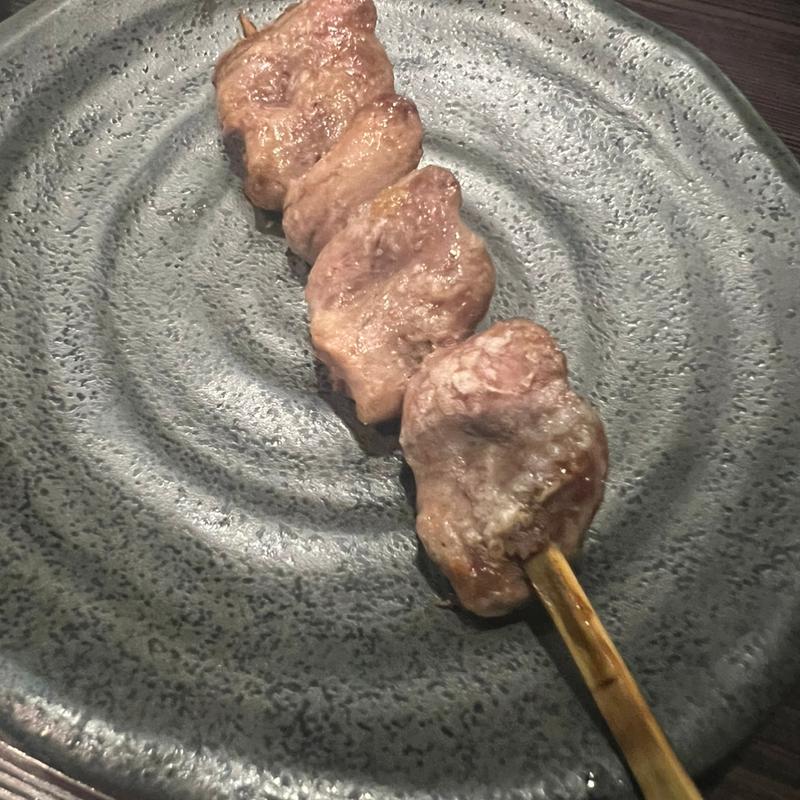 鳥はつ（塩・たれ）(焼き鳥居酒屋 酉吉 代々木上原)