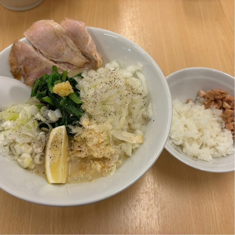冷やし鶏塩レモンらーめん(濃厚鶏らーめん106)