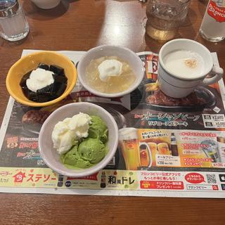 サラダバー