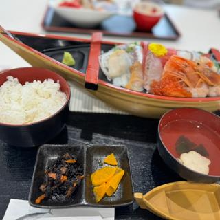 舟盛定食(塩釜海の駅)