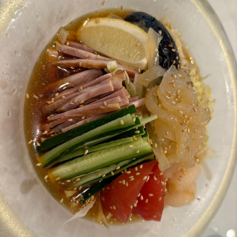 五目冷麺(彩宮)