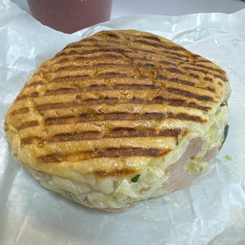 カーヴォロ(ANTICO CAFFE AL AVIS（アンティコカフェ・アルアビス）渋谷アクシュ店)