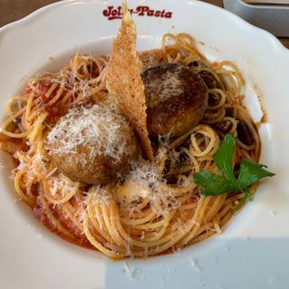チーズハンバーグのデミトマトソース(ジョリーパスタ 和白店)