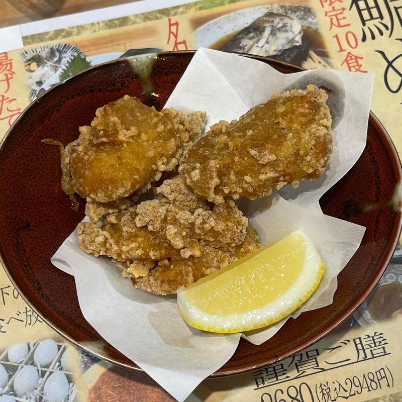 ふつうの鶏の唐揚げ(酒のあて鮨謹賀福島店)