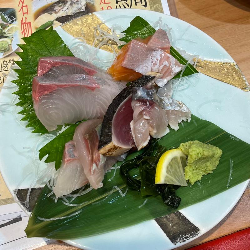 刺身盛りハーフ(酒のあて鮨謹賀福島店)