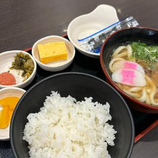 肉うどん定食(資さんうどん 霧島隼人店)