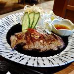和牛イチボの網焼きガーリックステーキ