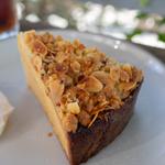 甘夏マーマレードのアーモンドバターケーキ(Piece by Piece coffee)