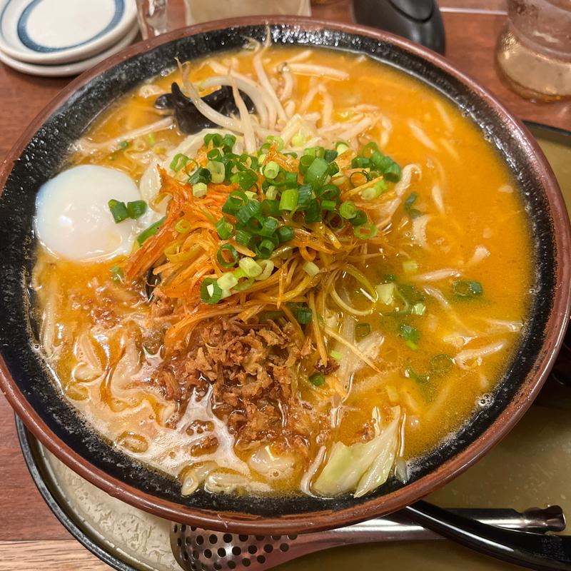 野菜たっぷりネギ辛味噌ラーメン　大(さんぽう亭 五泉店)