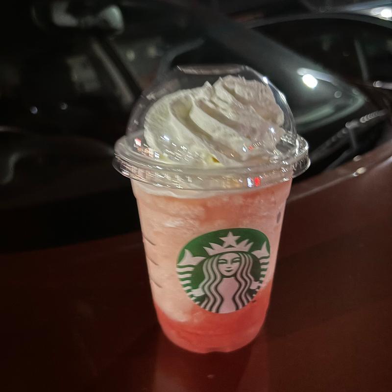LOVE&PEACHフラペチーノ(スターバックスコーヒー 桶川下日出谷店)