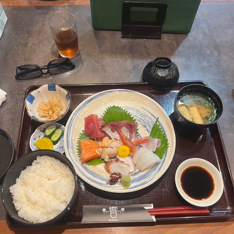 お刺身定食(響 （ヒビキ）)