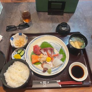 お刺身定食