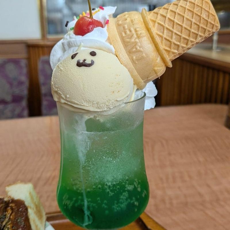 メロンクリームソーダ(珈琲館アップル)