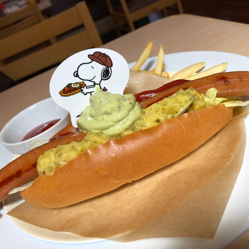 チャリー・ブラウンの野球観戦しながら食べたい Hotdog(ジョイフル 幸手店)
