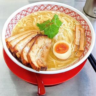 塩煮干しチャーシュー麺 大盛り(麺屋 だしだ)