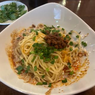 汁なし坦々麺(チャイニーズレストラン 虎穴)