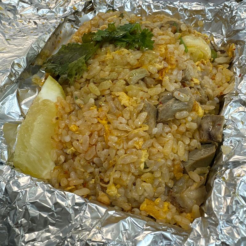 北京ダックピリ辛炒飯(中国茶房8 恵比寿店 （チャイニーズカフェ・エイト）)