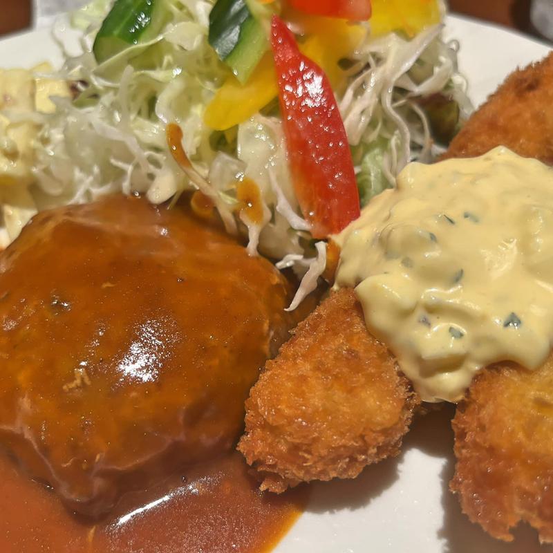 Cランチ(トンコパン)