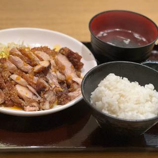 油淋鶏(ショウショウ焼餃子)