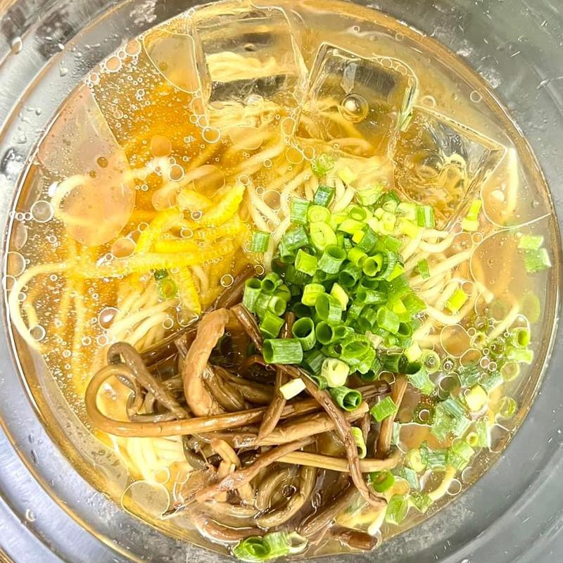 あご出汁冷やしめん(自家製麺SHIN)